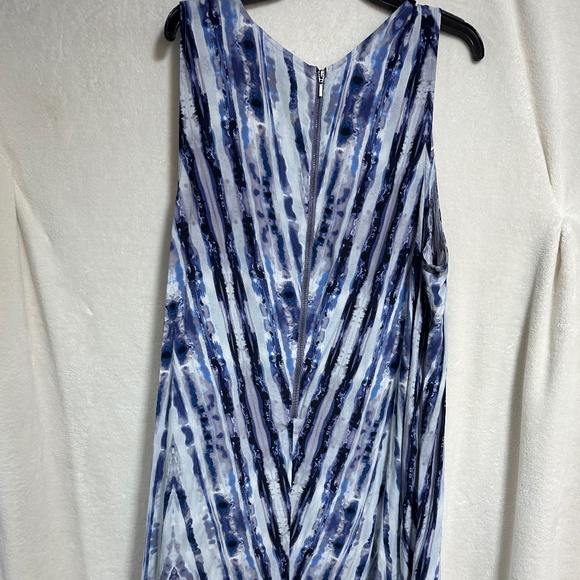 Ava & Viv Women's Dress 3X Blue & White Sleeveless w/Chevron Pattern Zipper Back - Picture 5 of 6